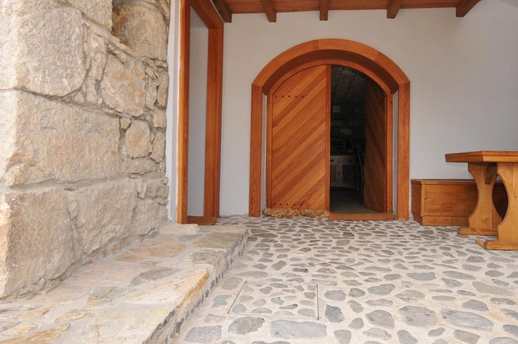 Logje Apartments Tonkli מראה חיצוני תמונה